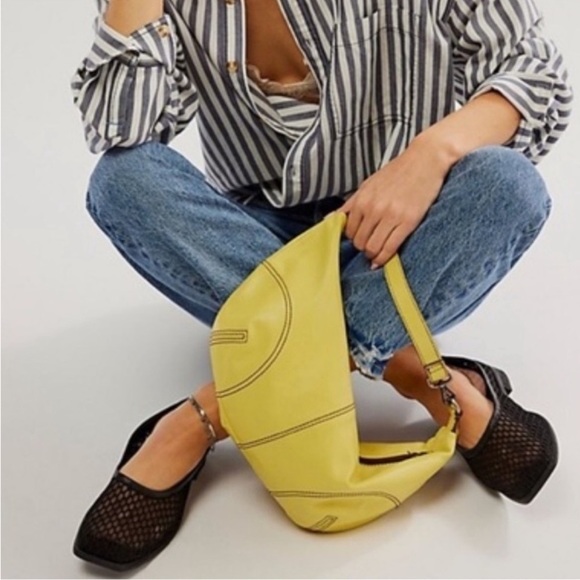 Free People Handbags - FREE PEOPLE Real World Clutch Leather Hobo Bag